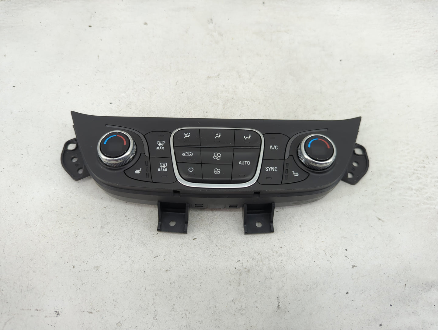 2019 Chevrolet Equinox Climate Control Module Temperature AC/Heater Replacement P/N:844222506 7370200000000X, 000235226 Fits