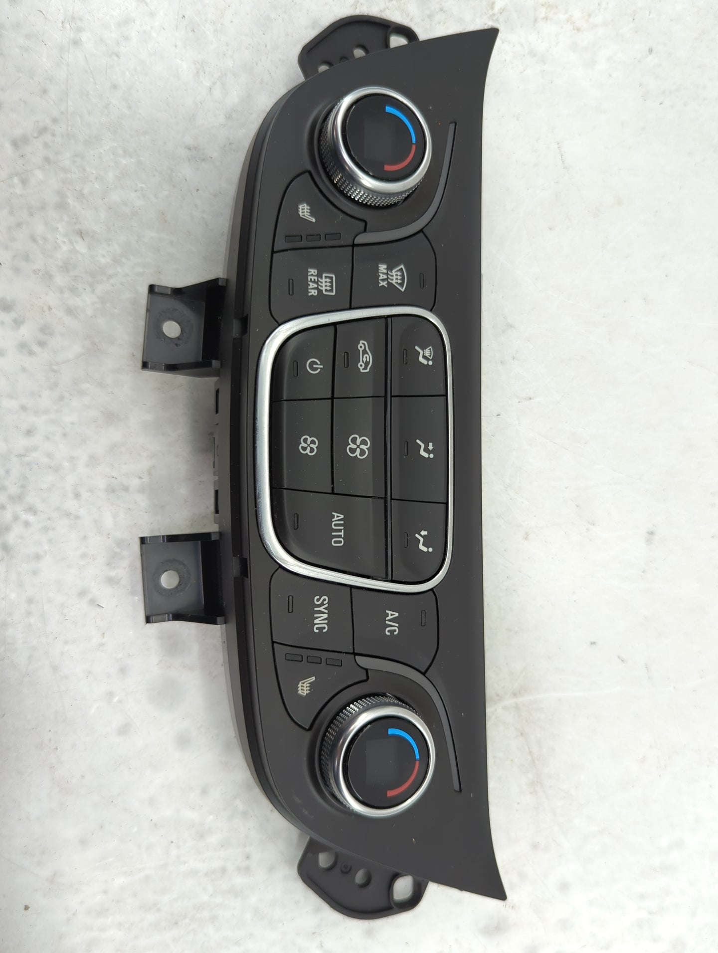2018-2019 Chevrolet Equinox Climate Control Module Temperature AC/Heater Replacement P/N:84422506 Fits Fits 2018 2019 OEM Us