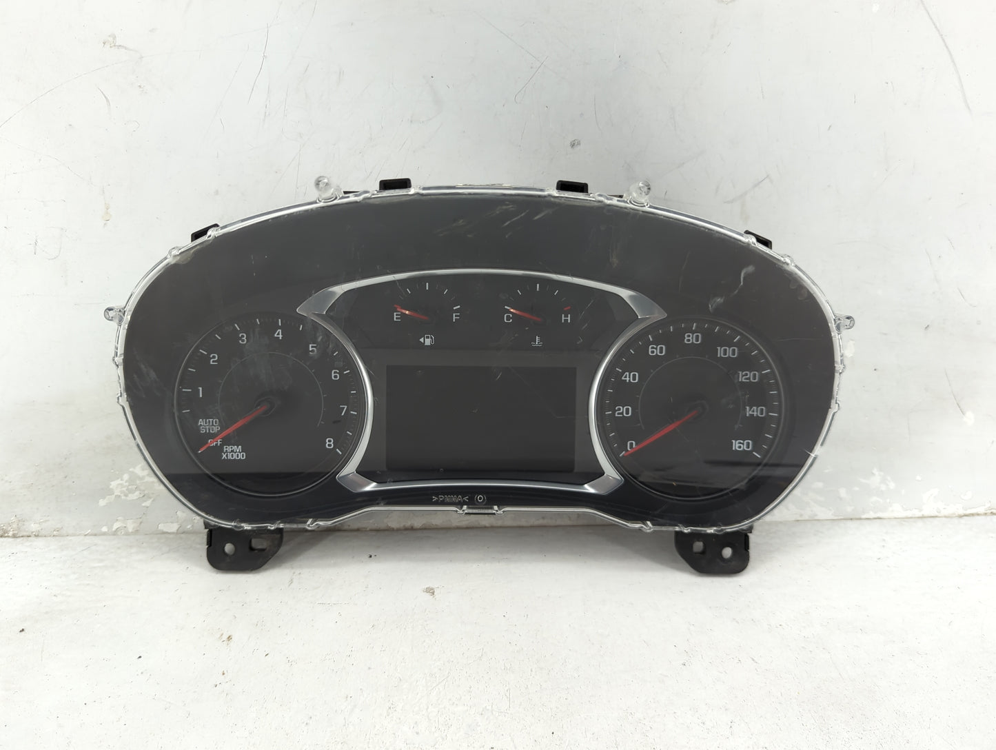 2019 Chevrolet Equinox Instrument Cluster Speedometer Gauges P/N:84601983 Fits OEM Used Auto Parts - Oemusedautoparts1.com