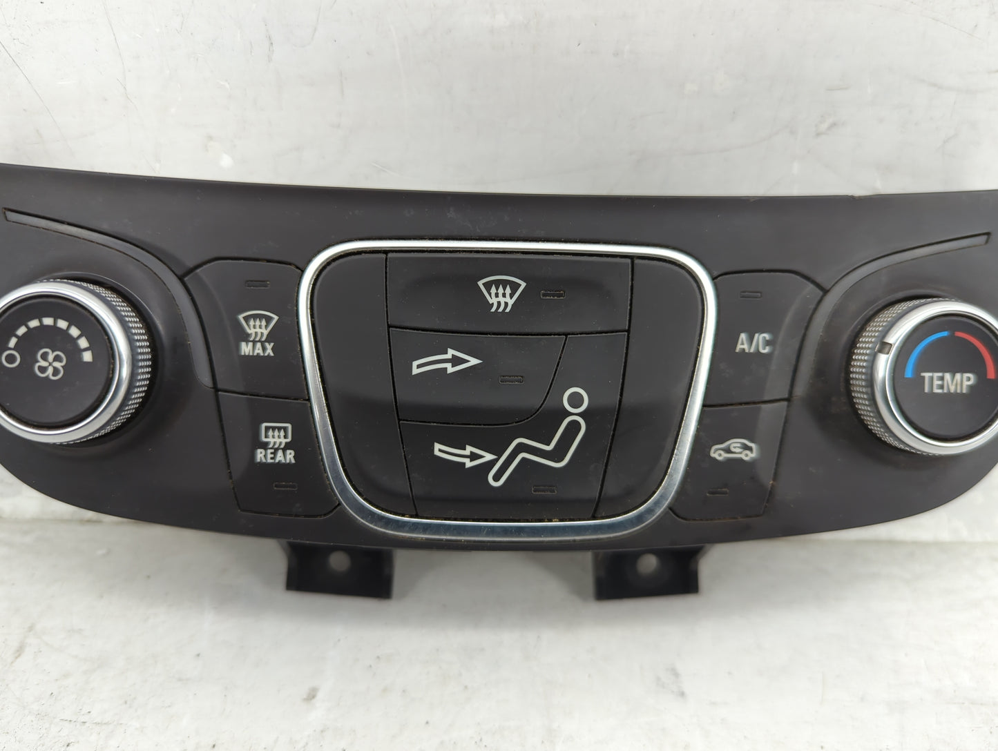 2019-2021 Chevrolet Equinox Climate Control Module Temperature AC/Heater Replacement P/N:84422503 7370200000000X Fits OEM Us