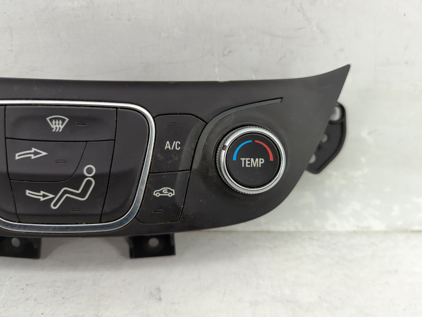 2019-2021 Chevrolet Equinox Climate Control Module Temperature AC/Heater Replacement P/N:84422503 7370200000000X Fits OEM Us