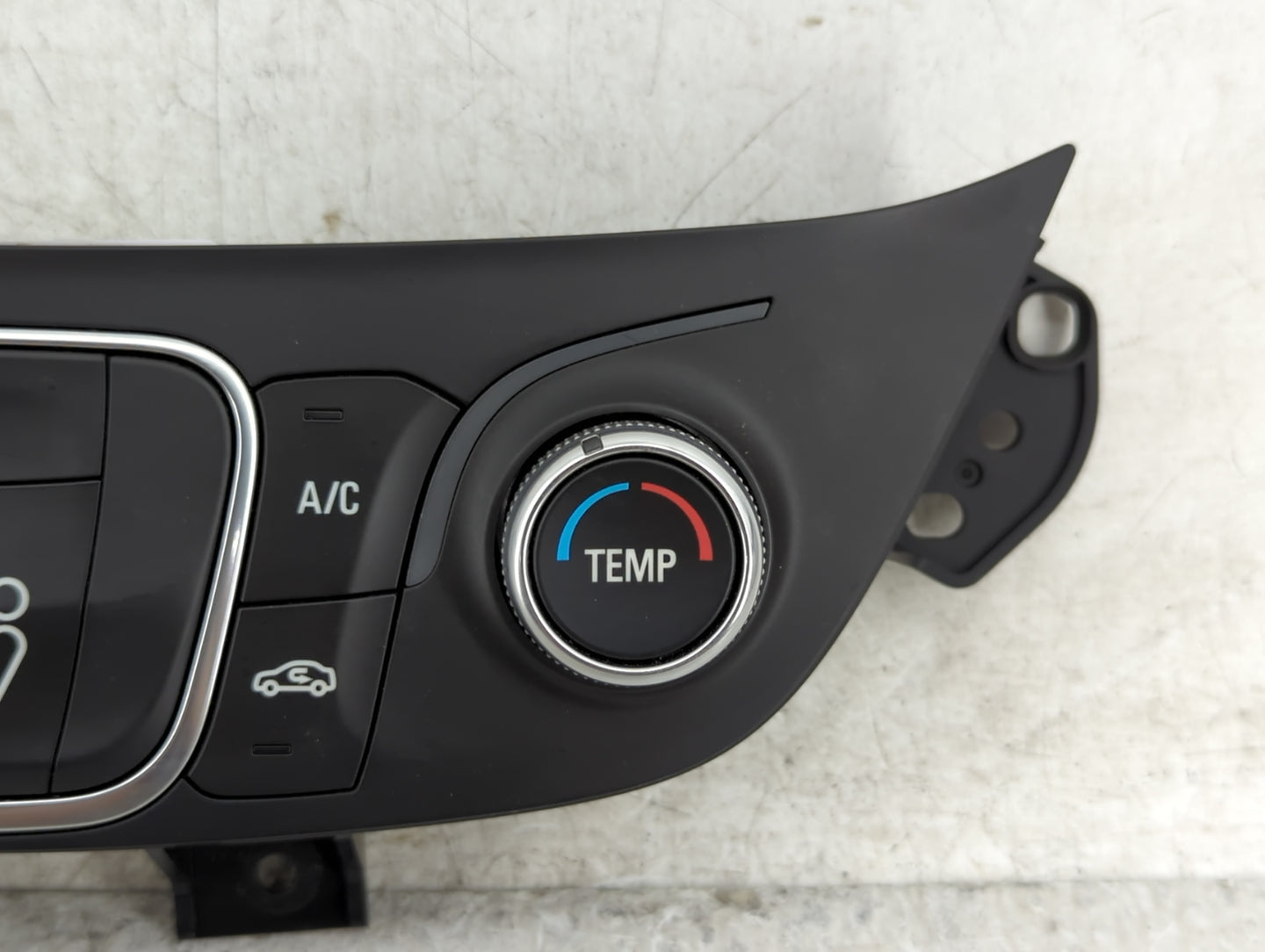 2019-2021 Chevrolet Equinox Climate Control Module Temperature AC/Heater Replacement P/N:84422503 Fits Fits 2019 2020 2021 O