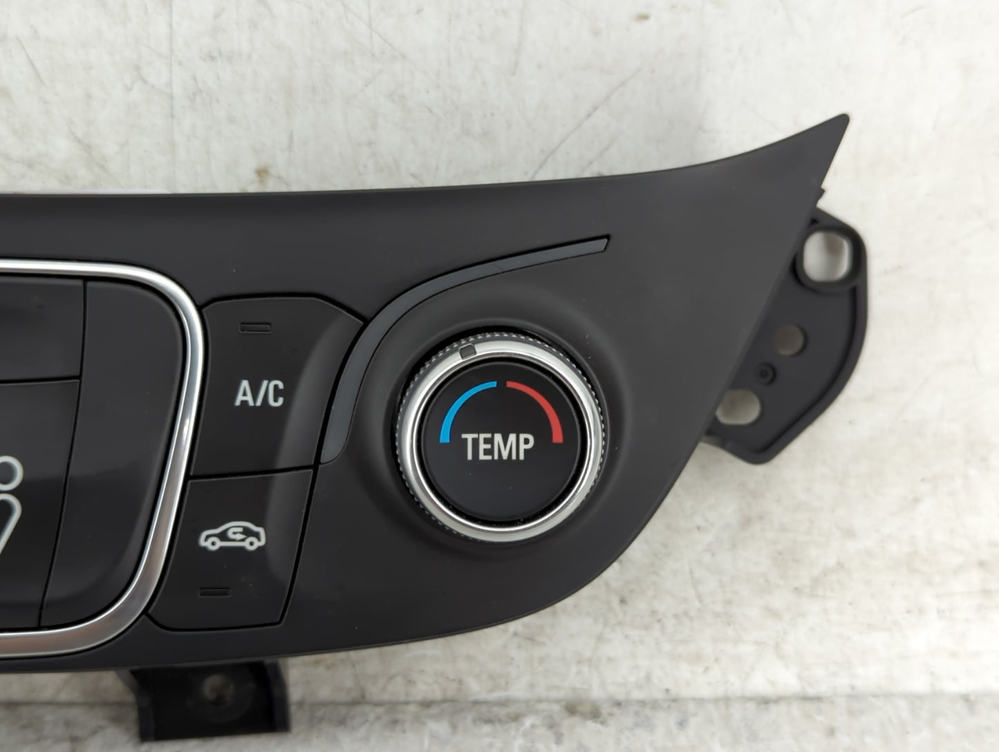 2019-2021 Chevrolet Equinox Climate Control Module Temperature AC/Heater Replacement P/N:84422503 Fits Fits 2019 2020 2021 O