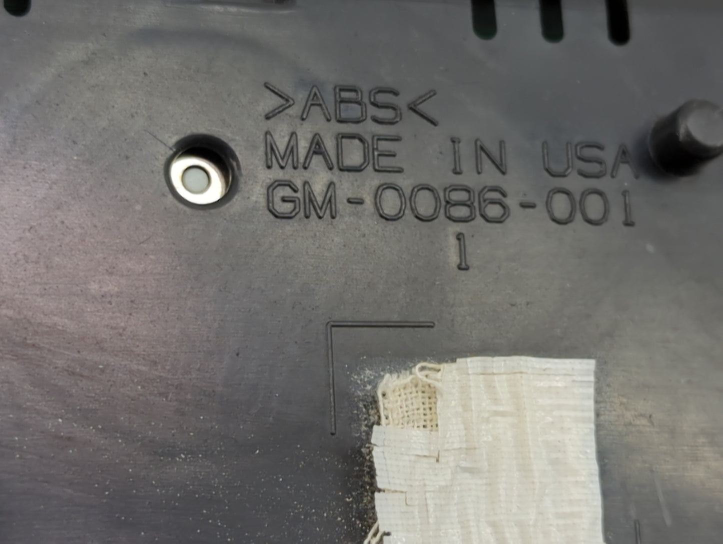 2019 Chevrolet Equinox Instrument Cluster Speedometer Gauges P/N:GM-0086-001 Miles: Fits OEM Used Auto Parts - Oemusedautopa
