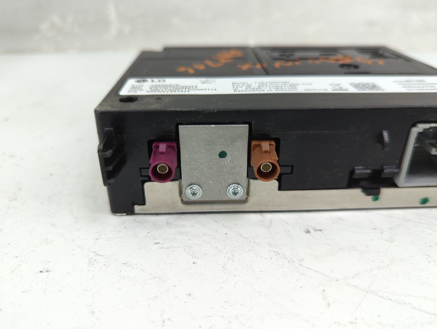 2019-2020 Chevrolet Equinox Telematics Control Module - Oemusedautoparts1.com