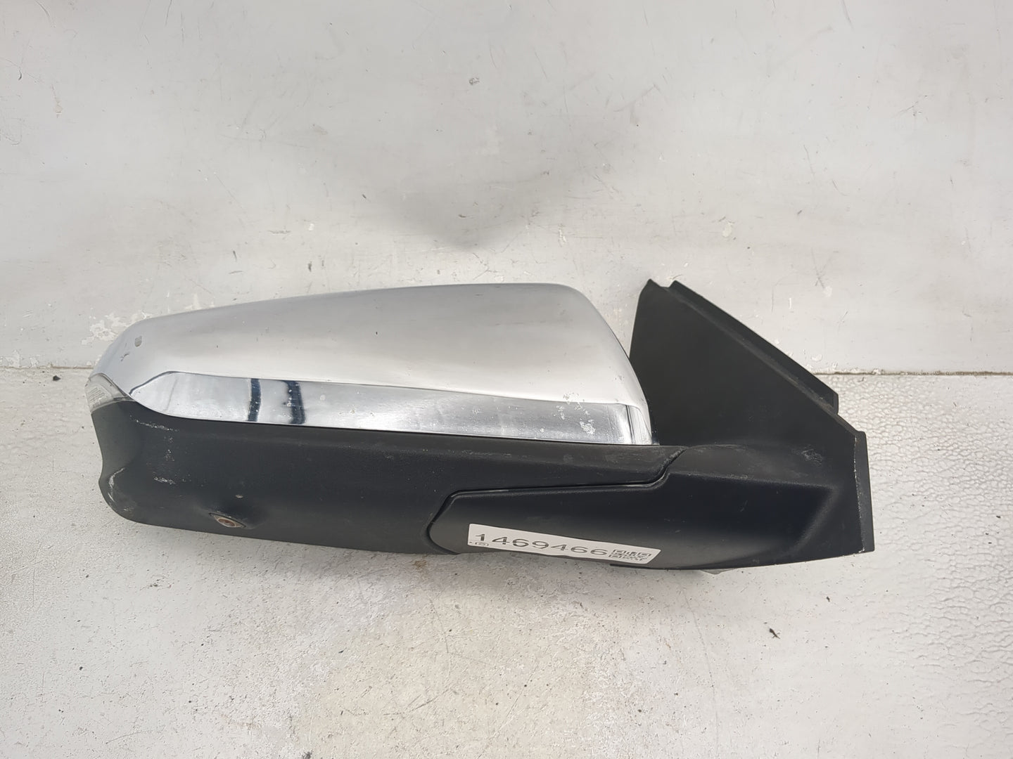 2019-2022 Chevrolet Equinox Passenger Side View Mirror - Right Door Mirror OEM Used - Oemusedautoparts1.com