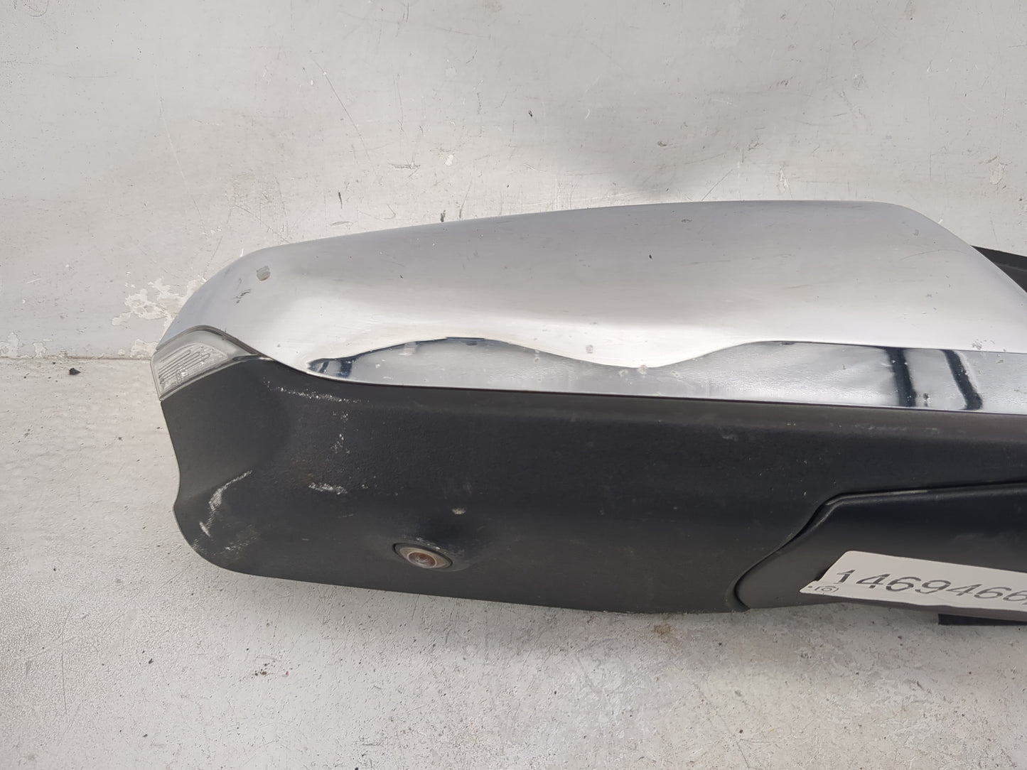 2019-2022 Chevrolet Equinox Passenger Side View Mirror - Right Door Mirror OEM Used - Oemusedautoparts1.com