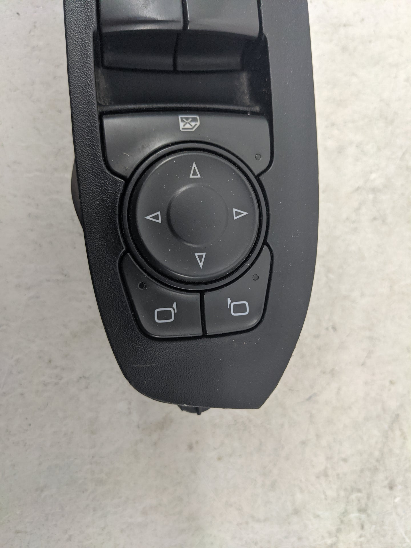 2018-2022 Chevrolet Equinox Master Power Window Switch Replacement Driver Side Left P/N:84512890 D1S1639A Fits OEM Used Auto