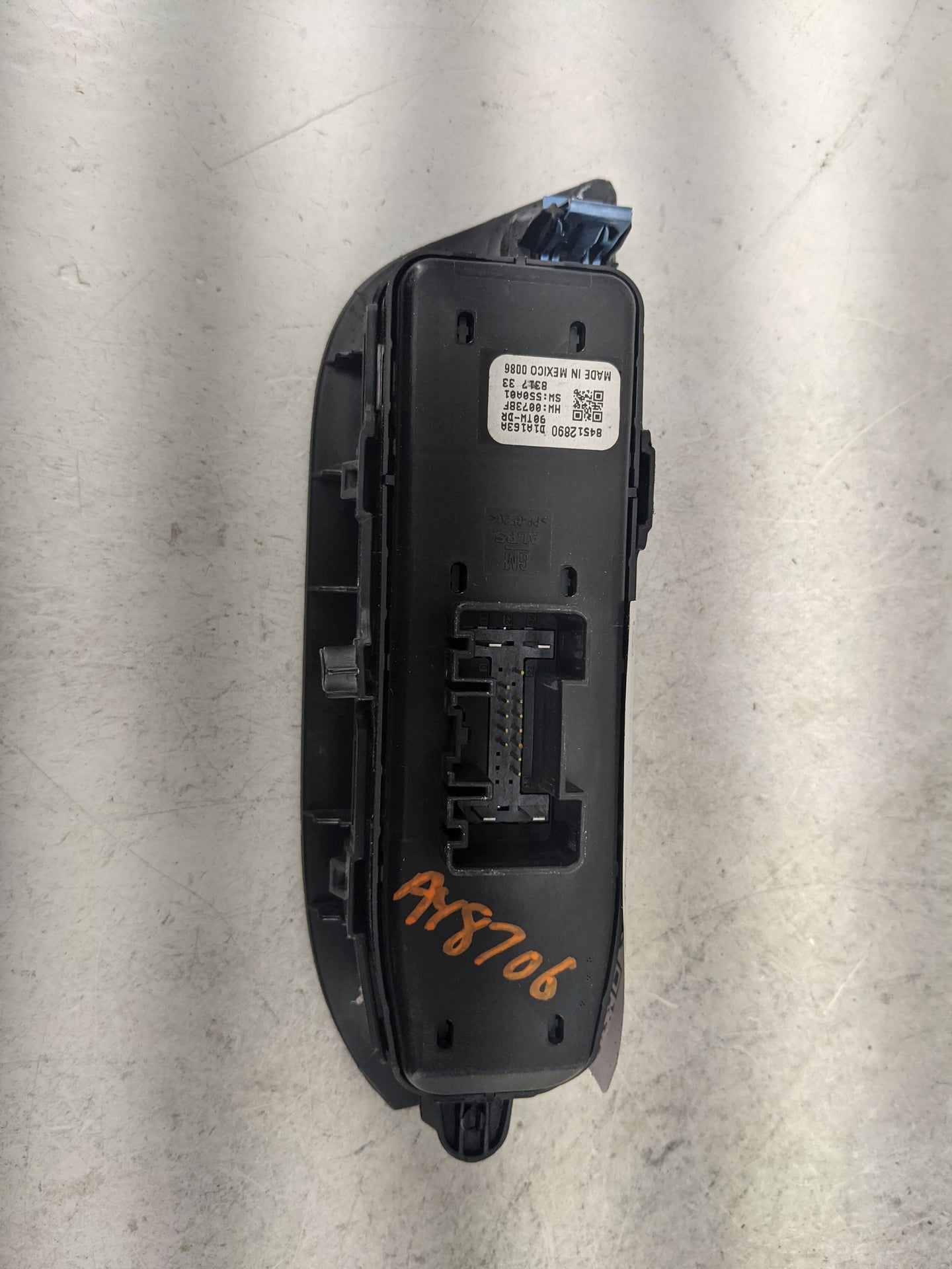 2018-2022 Chevrolet Equinox Master Power Window Switch Replacement Driver Side Left P/N:84512890 D1S1639A Fits OEM Used Auto