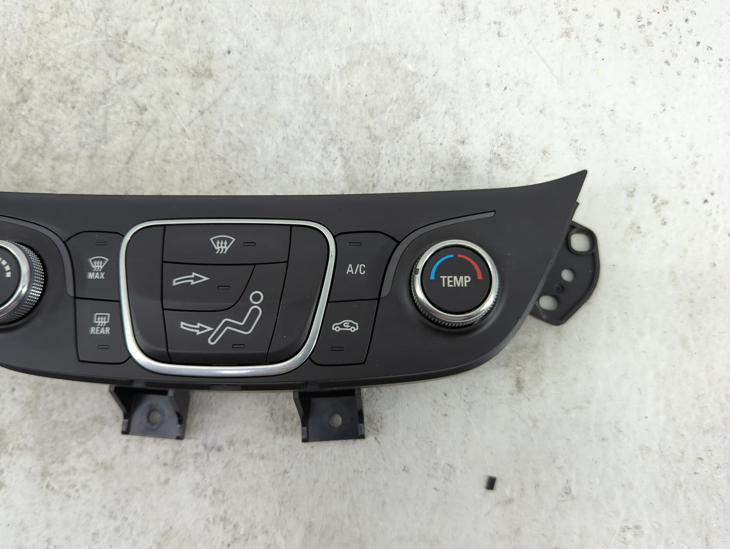 2019-2021 Chevrolet Equinox Climate Control Module Temperature AC/Heater Replacement P/N:84422503 7370200000000X Fits OEM Us