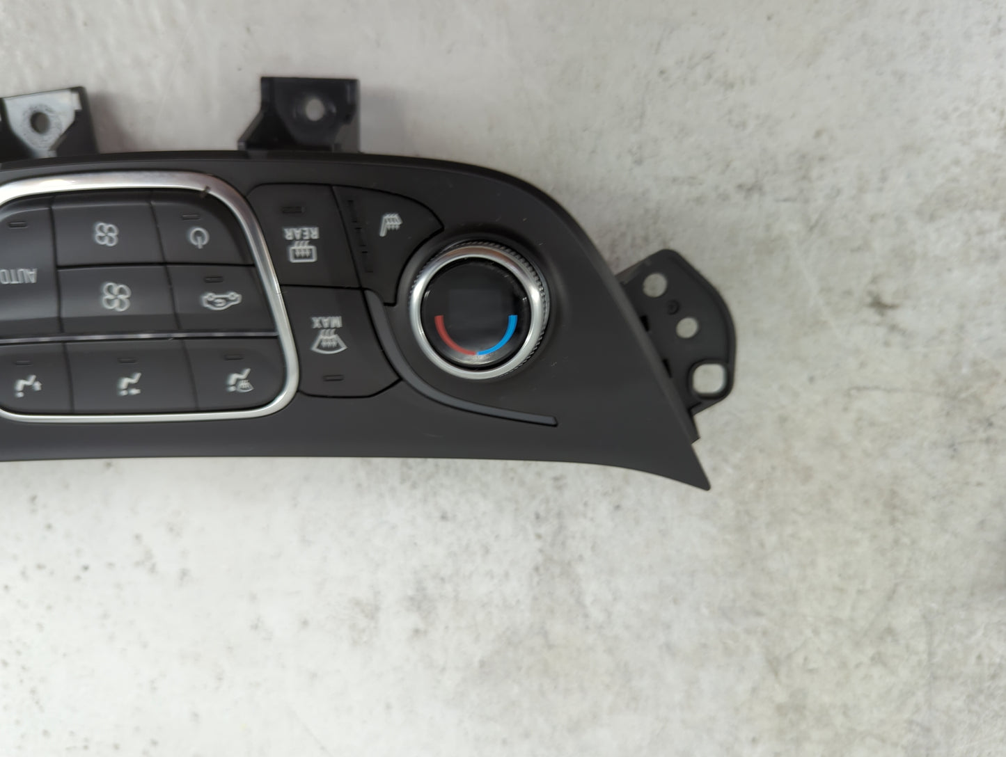 2018-2019 Chevrolet Equinox Climate Control Module Temperature AC/Heater Replacement P/N:84422506 7370200000000X Fits OEM Us