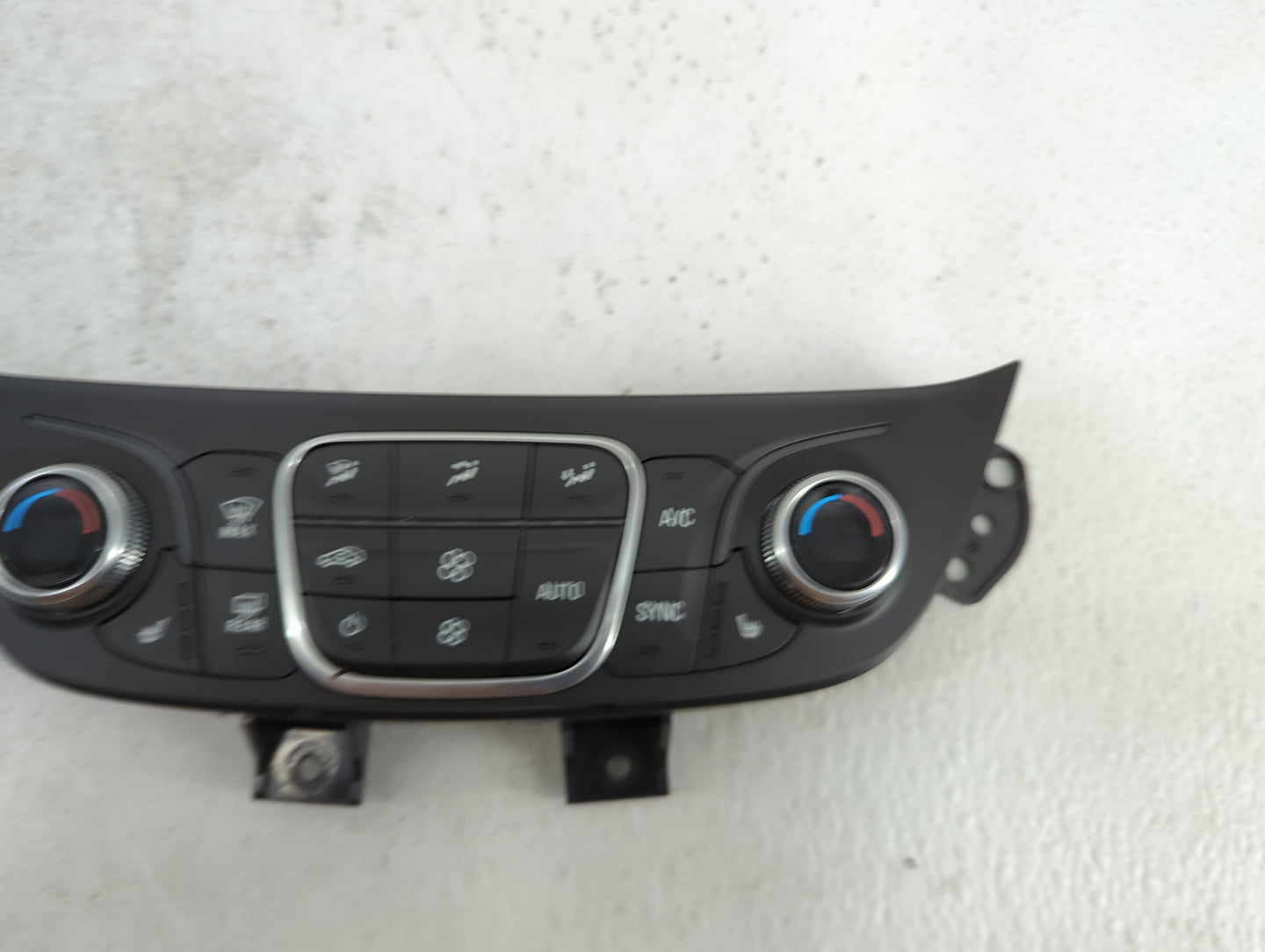 2018-2019 Chevrolet Equinox Climate Control Module Temperature AC/Heater Replacement P/N:84422506 7370200000000X Fits OEM Us