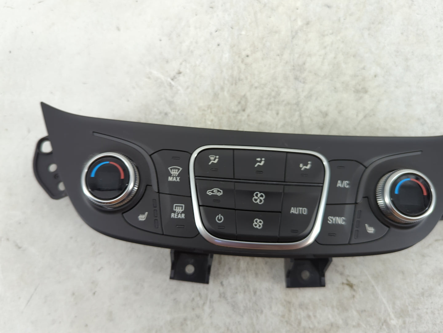 2018-2019 Chevrolet Equinox Climate Control Module Temperature AC/Heater Replacement P/N:84422506 7370200000000X Fits OEM Us