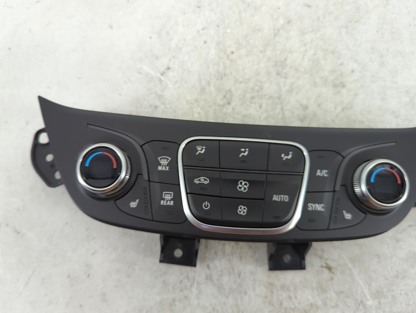 2018-2019 Chevrolet Equinox Climate Control Module Temperature AC/Heater Replacement P/N:84422506 7370200000000X Fits OEM Us