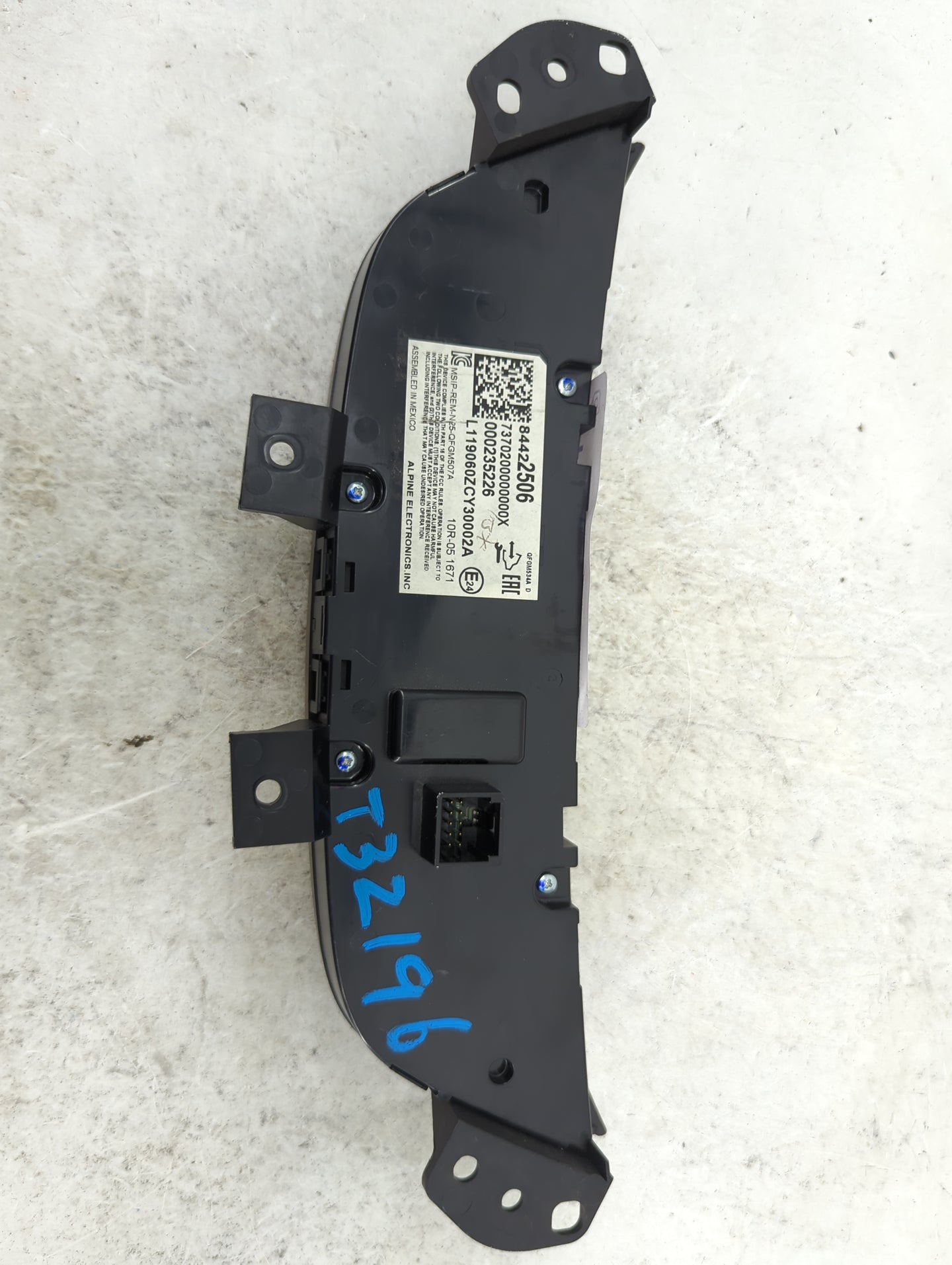 2018-2019 Chevrolet Equinox Climate Control Module Temperature AC/Heater Replacement P/N:84422506 737020000000000X Fits OEM 