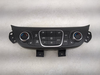 compare product 2018-2019 Chevrolet Equinox Climate Control Module Temperature AC/Heater Replacement P/N:84422506 7370200000000X Fits OEM Used Auto Parts