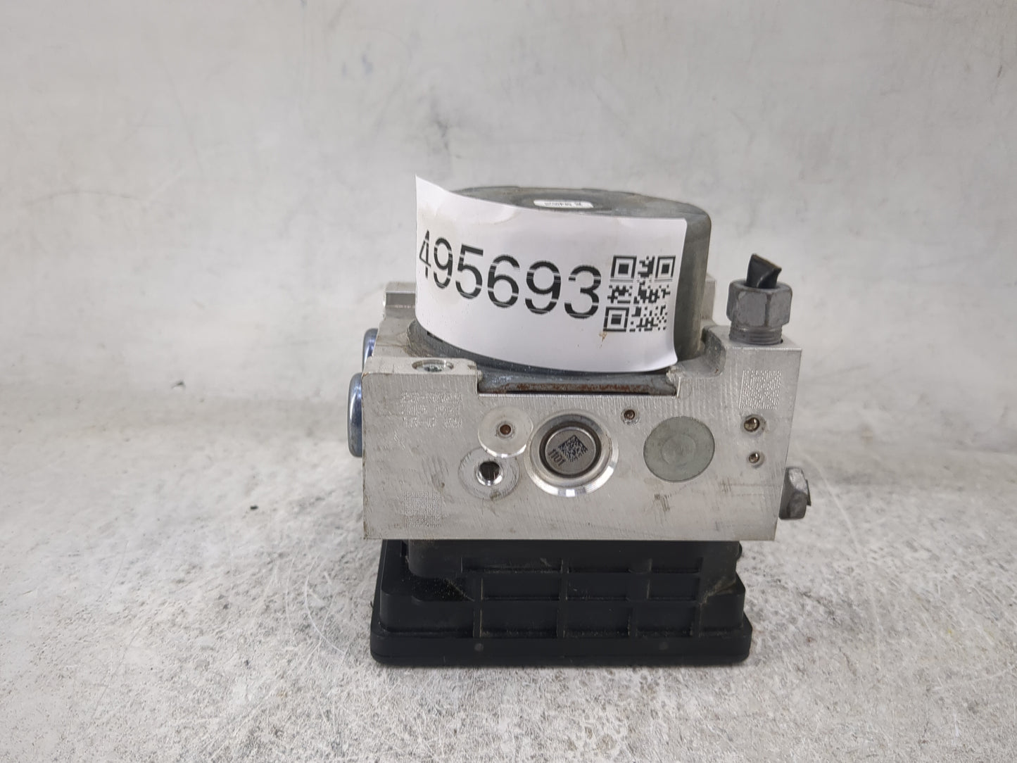 2018-2019 Chevrolet Equinox ABS Pump Control Module Replacement P/N:84560131 806052304 Fits Fits 2018 2019 2020 2021 OEM Use