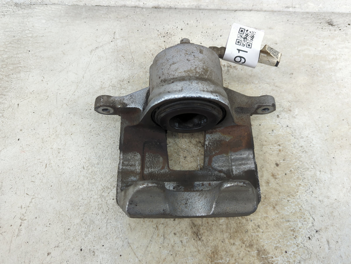 2018-2020 Chevrolet Equinox Front Passenger Right Brake Caliper - Oemusedautoparts1.com