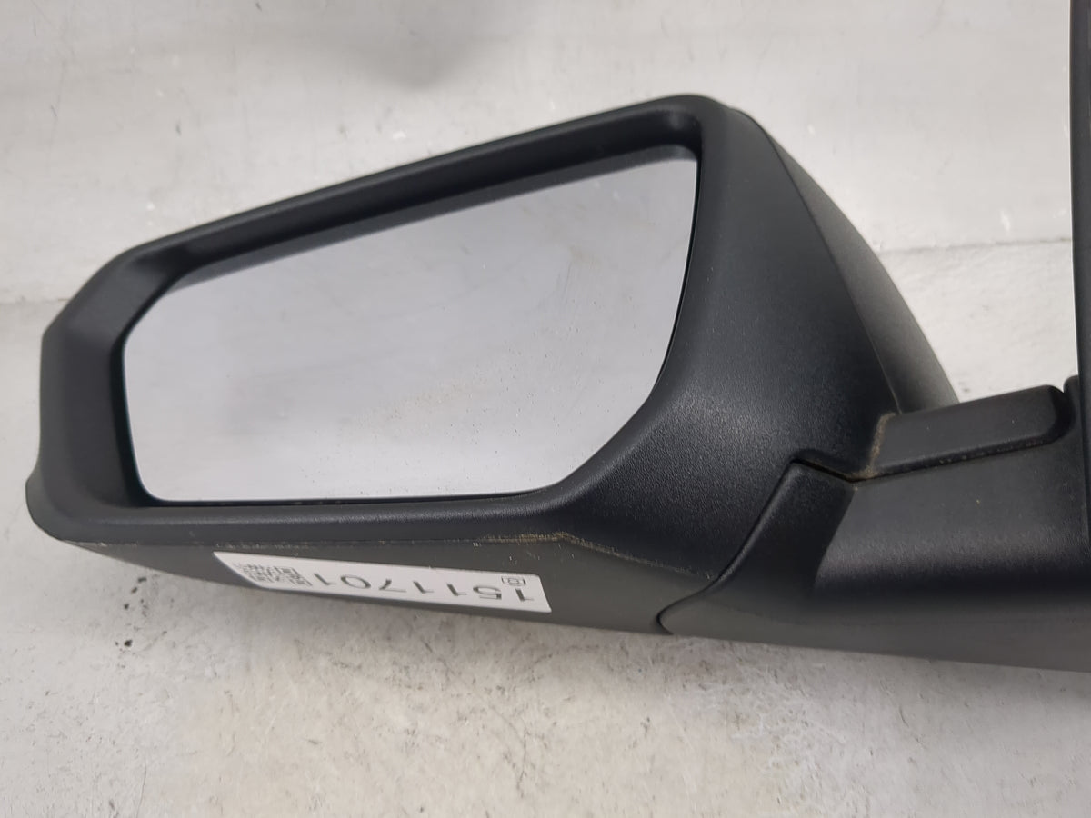 2018-2022 Chevrolet Equinox Driver Side View Mirror - Left Door Mirror OEM Used - Oemusedautoparts1.com