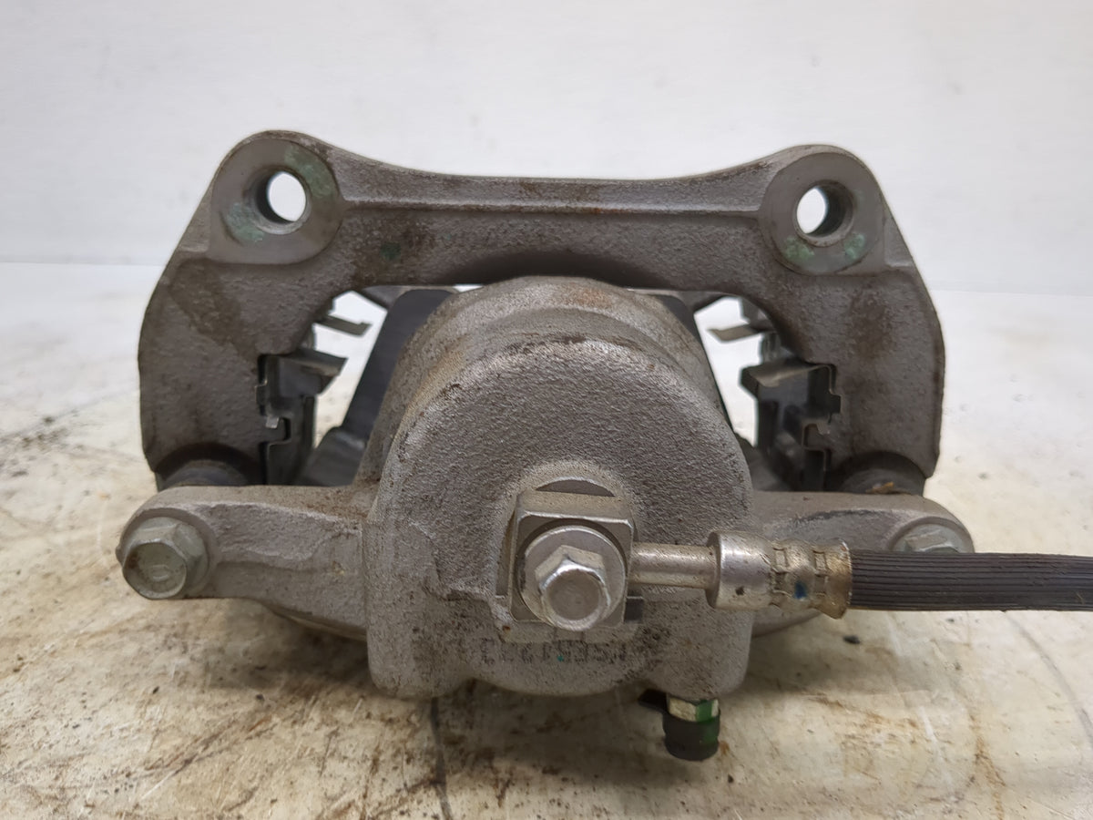 2018-2020 Chevrolet Equinox Front Driver Left Brake Caliper 1518919 - Oemusedautoparts1.com