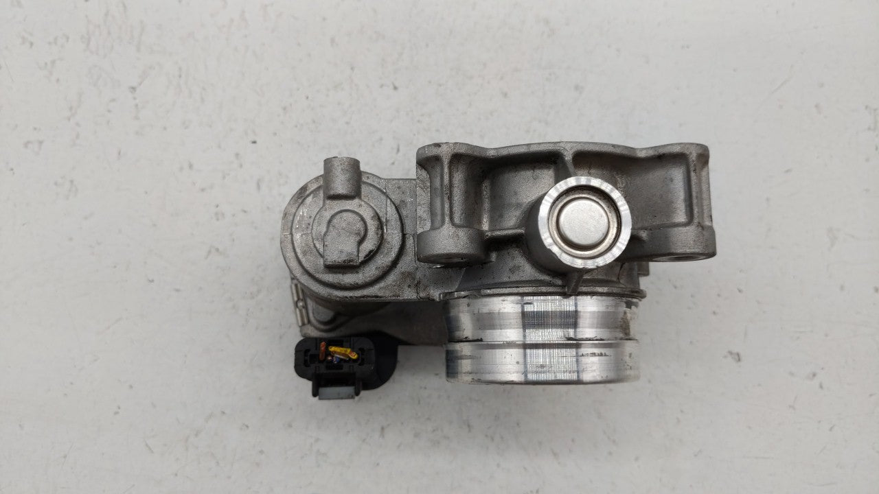 2018-2019 Chevrolet Equinox Throttle Body P/N:12659491BA 12671379AA Fits Fits 2016 2017 2018 2019 OEM Used Auto Parts - Oemu