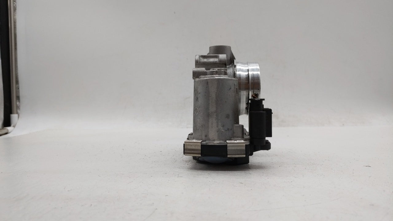 2018-2019 Chevrolet Equinox Throttle Body P/N:12659491BA 12671379AA Fits Fits 2016 2017 2018 2019 OEM Used Auto Parts - Oemu