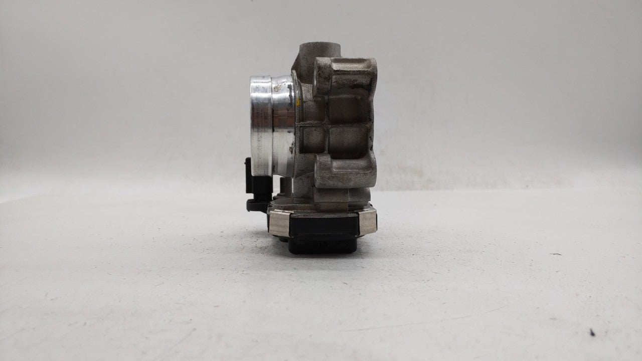 2018-2019 Chevrolet Equinox Throttle Body P/N:12659491BA 12671379AA Fits Fits 2016 2017 2018 2019 OEM Used Auto Parts - Oemu
