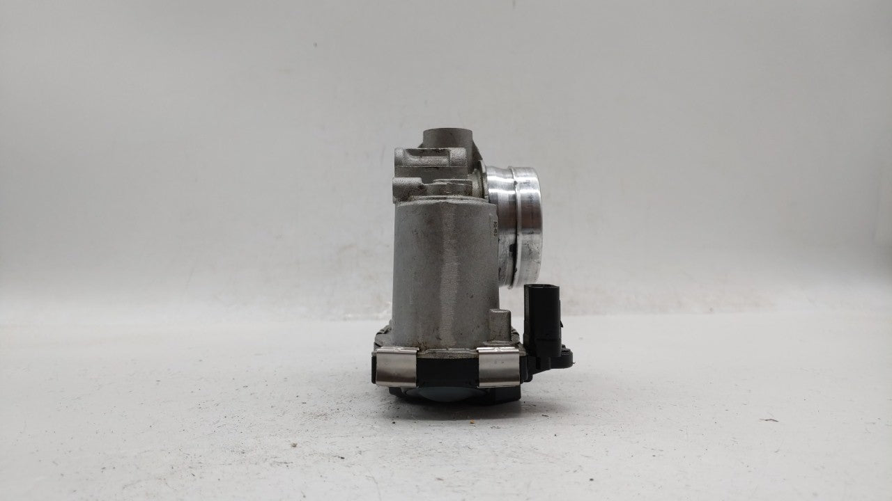 2018-2019 Chevrolet Equinox Throttle Body P/N:12659491BA 12671379AA Fits Fits 2016 2017 2018 2019 OEM Used Auto Parts - Oemu