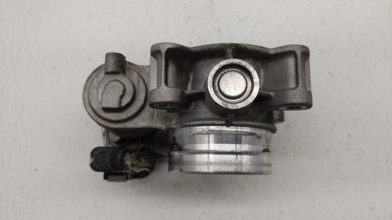 2018-2019 Chevrolet Equinox Throttle Body P/N:12659491BA 12671379AA Fits Fits 2016 2017 2018 2019 OEM Used Auto Parts - Oemu