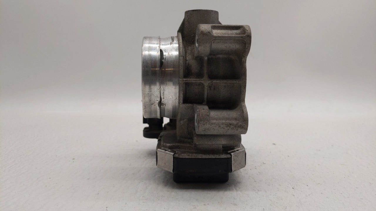 2018-2019 Chevrolet Equinox Throttle Body P/N:12659491BA 12671379AA Fits Fits 2016 2017 2018 2019 OEM Used Auto Parts - Oemu