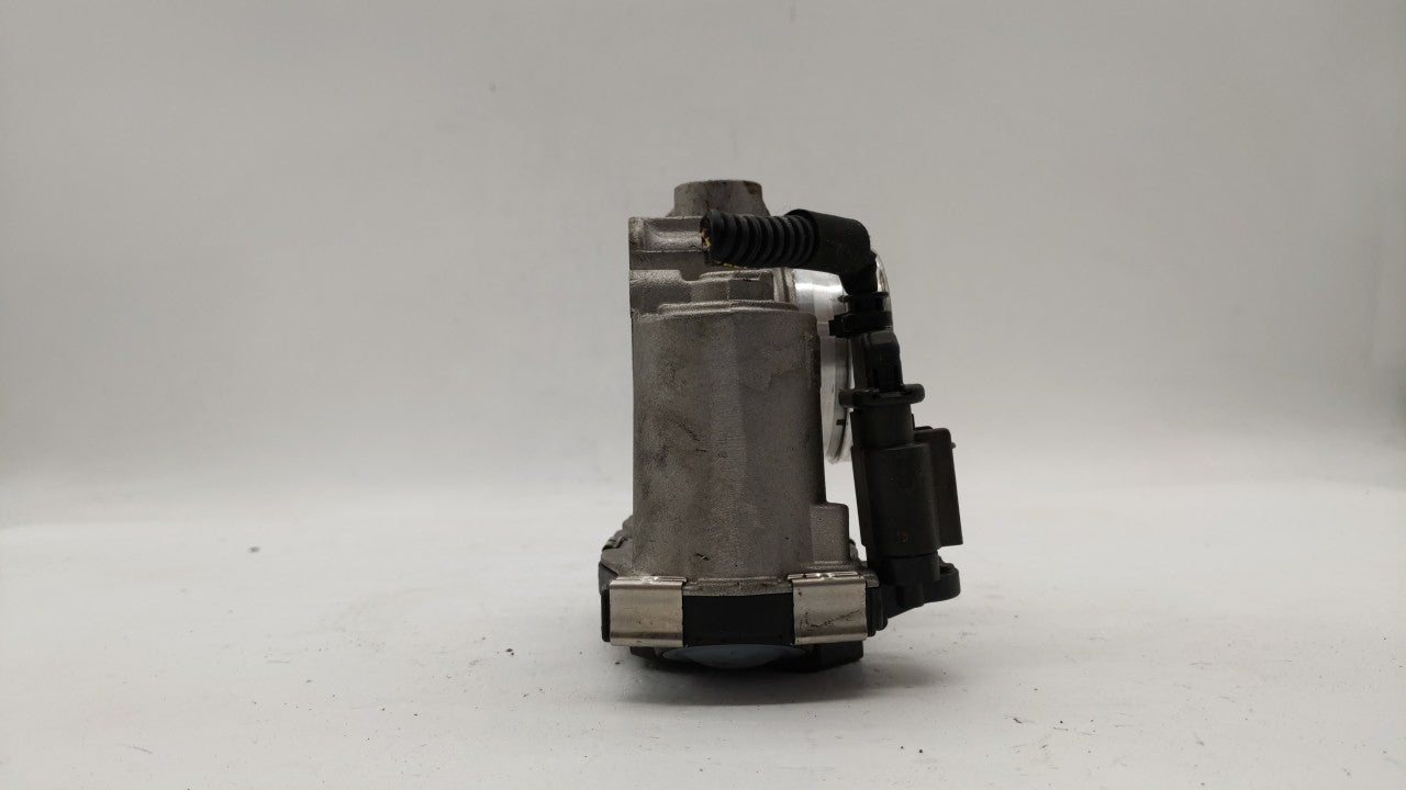 2018-2019 Chevrolet Equinox Throttle Body P/N:12659491BA 12671379AA Fits Fits 2016 2017 2018 2019 OEM Used Auto Parts - Oemu