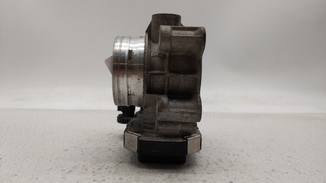 2018-2019 Chevrolet Equinox Throttle Body P/N:12659491BA 12671379AA Fits Fits 2016 2017 2018 2019 OEM Used Auto Parts - Oemu