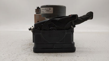 2018-2019 Chevrolet Equinox ABS Pump Control Module Replacement P/N:84646849 84560131, 84715330, 84342052 Fits Fits 2018 2019 OEM Used Auto Parts