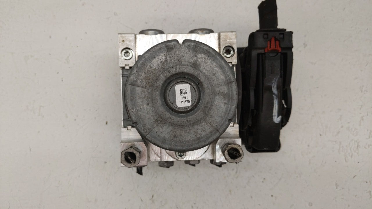 2018-2019 Chevrolet Equinox ABS Pump Control Module Replacement P/N:84646849 84560131, 84715330, 84342052 Fits Fits 2018 201