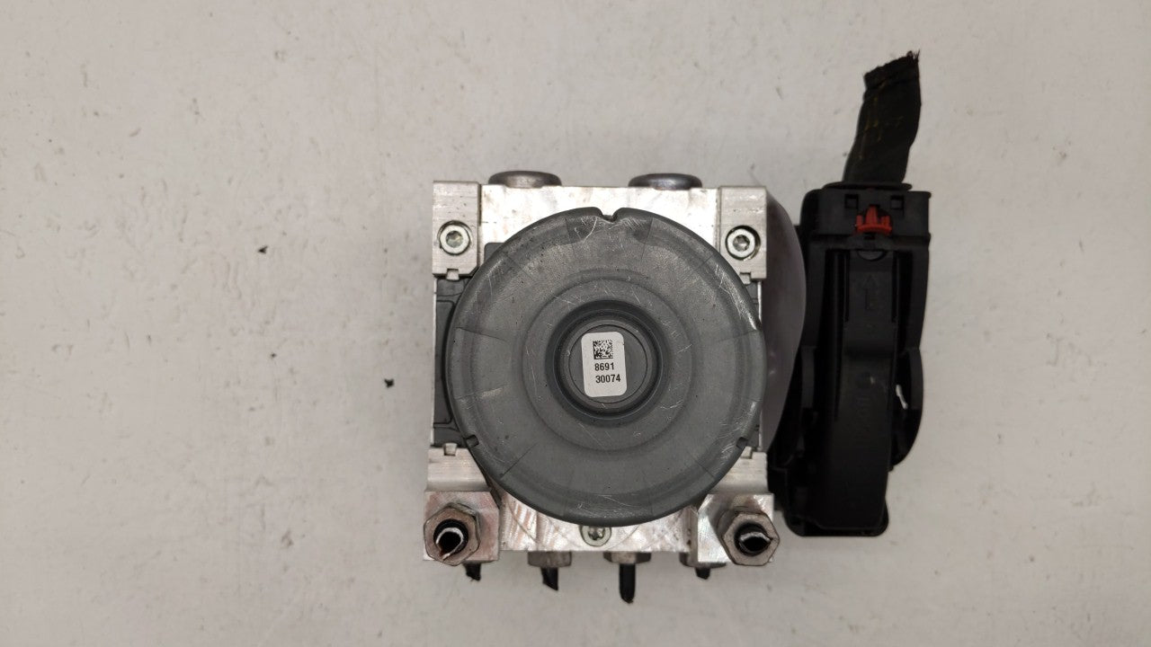 2018-2019 Chevrolet Equinox ABS Pump Control Module Replacement P/N:84646849 84560131, 84715330, 84342052 Fits Fits 2018 201