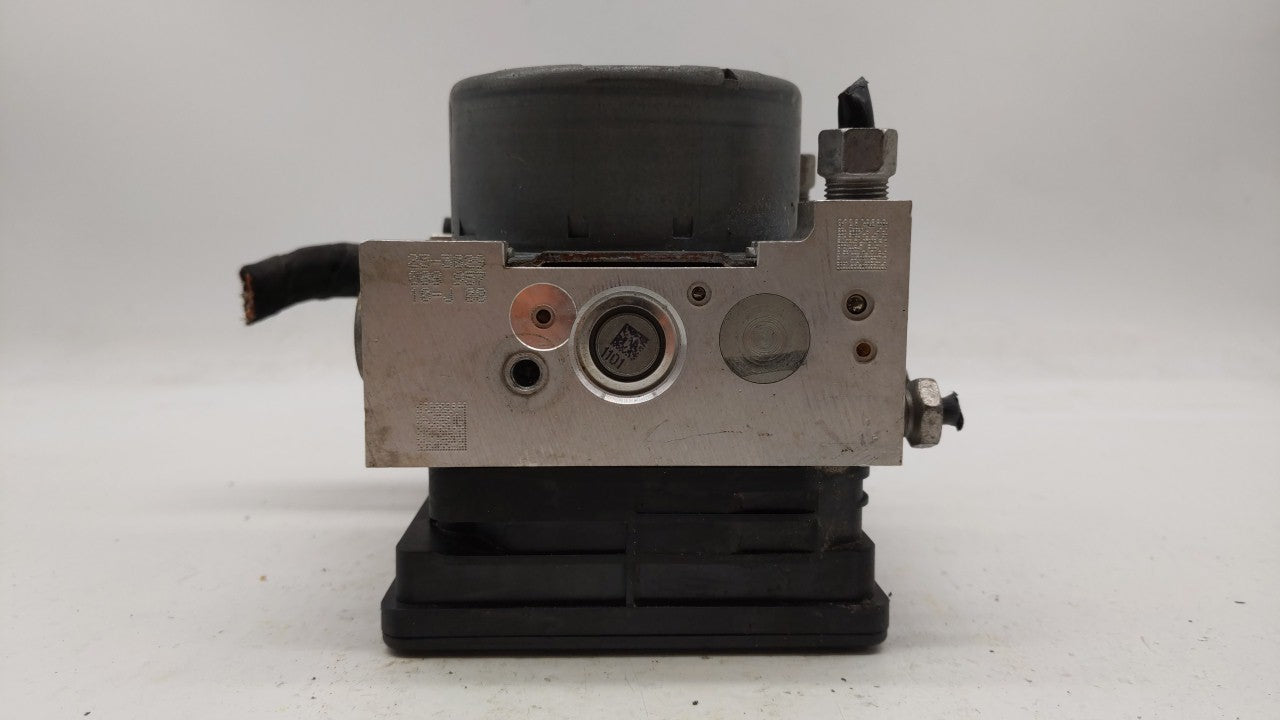 2018-2019 Chevrolet Equinox ABS Pump Control Module Replacement P/N:84646849 84560131, 84715330 Fits Fits 2018 2019 2020 202