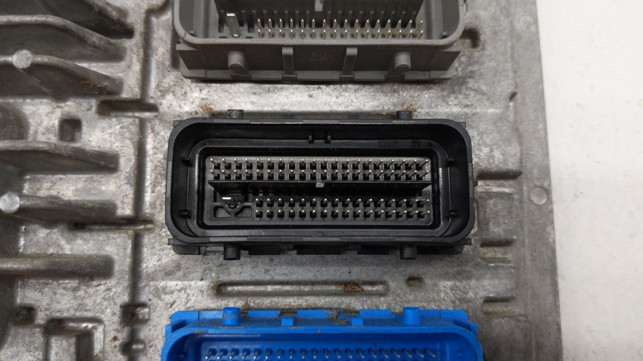2018-2019 Chevrolet Equinox PCM Engine Control Computer ECU ECM PCU OEM P/N:12676683 12697837, 12700116 Fits Fits 2017 2018 
