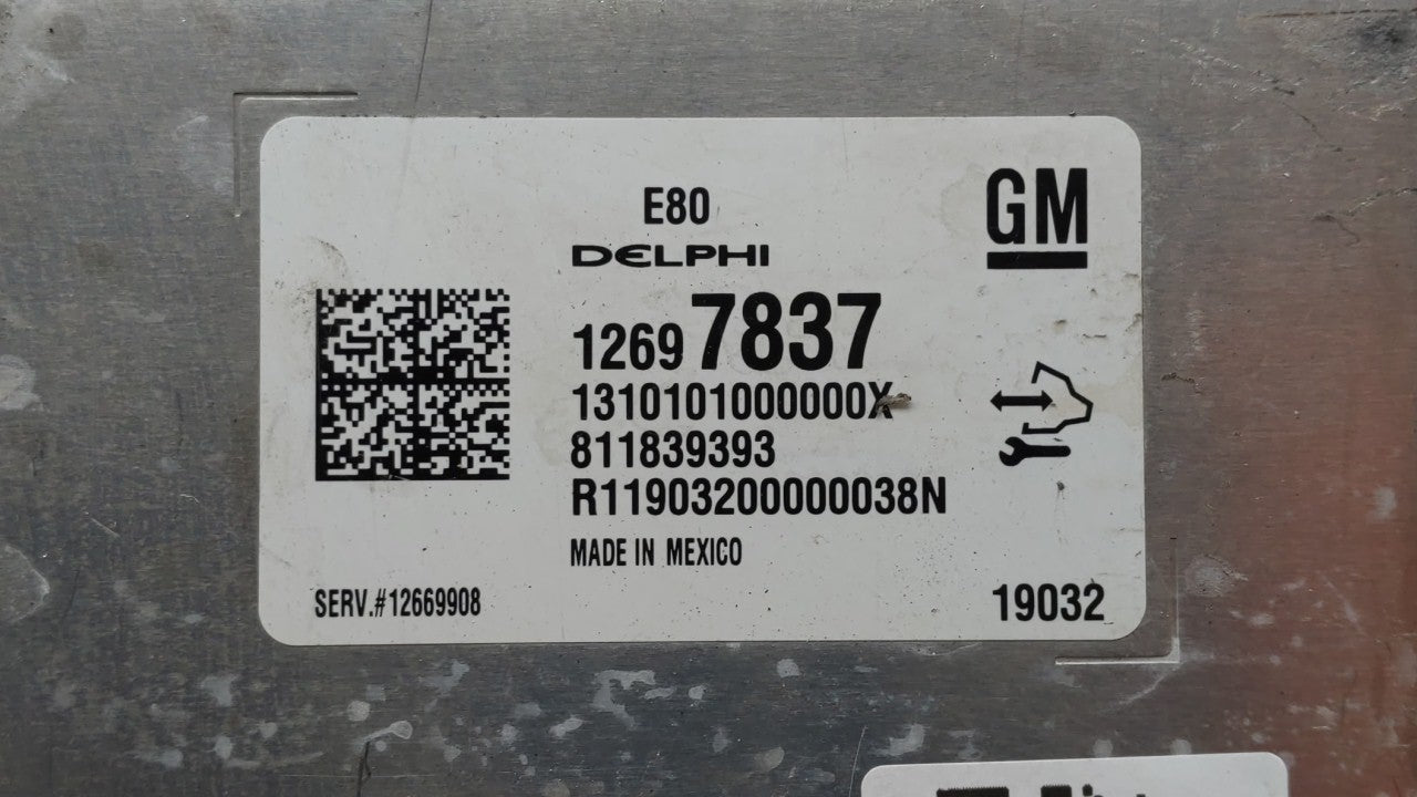 2018-2019 Chevrolet Equinox PCM Engine Control Computer ECU ECM PCU OEM P/N:12676683 12697837, 12700116 Fits Fits 2017 2018 