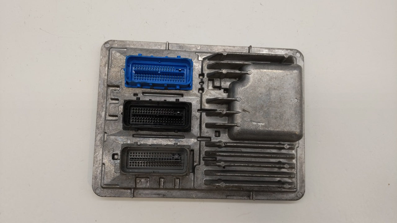 2018-2019 Chevrolet Equinox PCM Engine Control Computer ECU ECM PCU OEM P/N:12676683 12697837, 12700116 Fits Fits 2017 2018 
