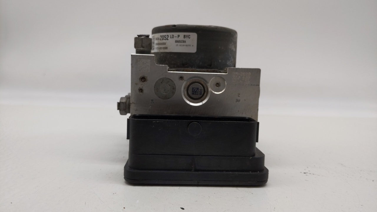 2018-2019 Chevrolet Equinox ABS Pump Control Module Replacement P/N:84646849 84560131, 84715330 Fits Fits 2018 2019 2020 202