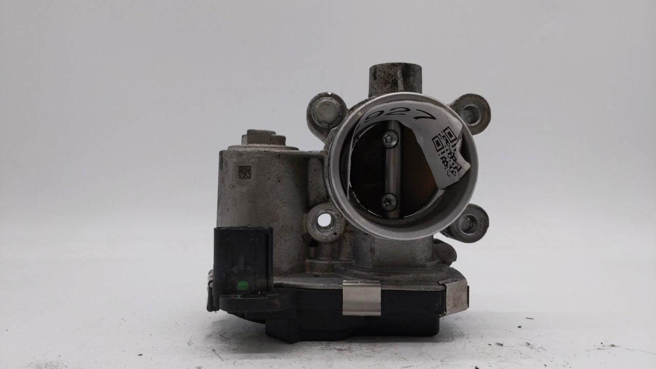 2018-2019 Chevrolet Equinox Throttle Body P/N:12659491BA 12671379AA Fits Fits 2016 2017 2018 2019 OEM Used Auto Parts - Oemu