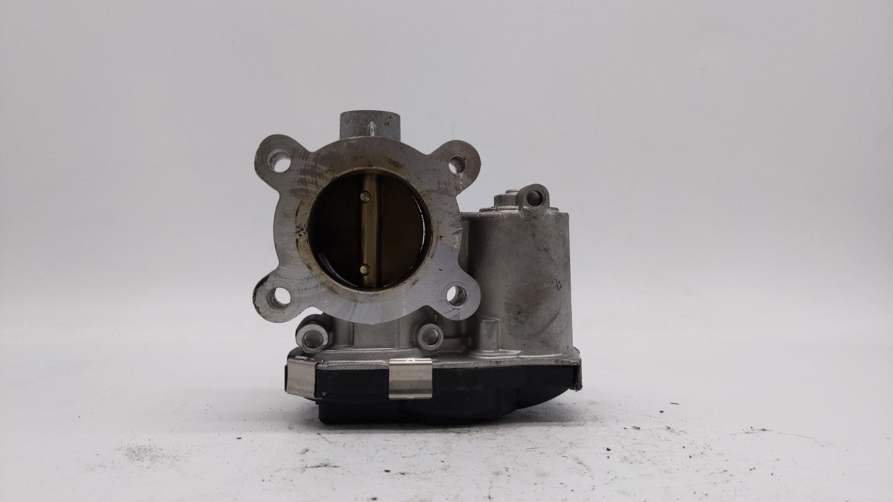 2018-2019 Chevrolet Equinox Throttle Body P/N:12659491BA 12671379AA Fits Fits 2016 2017 2018 2019 OEM Used Auto Parts - Oemu