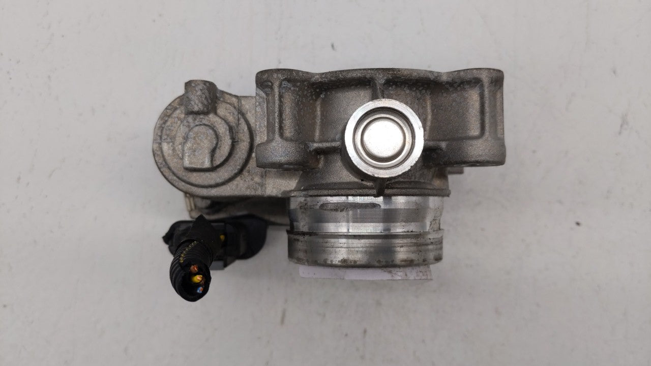 2018-2019 Chevrolet Equinox Throttle Body P/N:12659491BA 12671379AA Fits Fits 2016 2017 2018 2019 OEM Used Auto Parts - Oemu