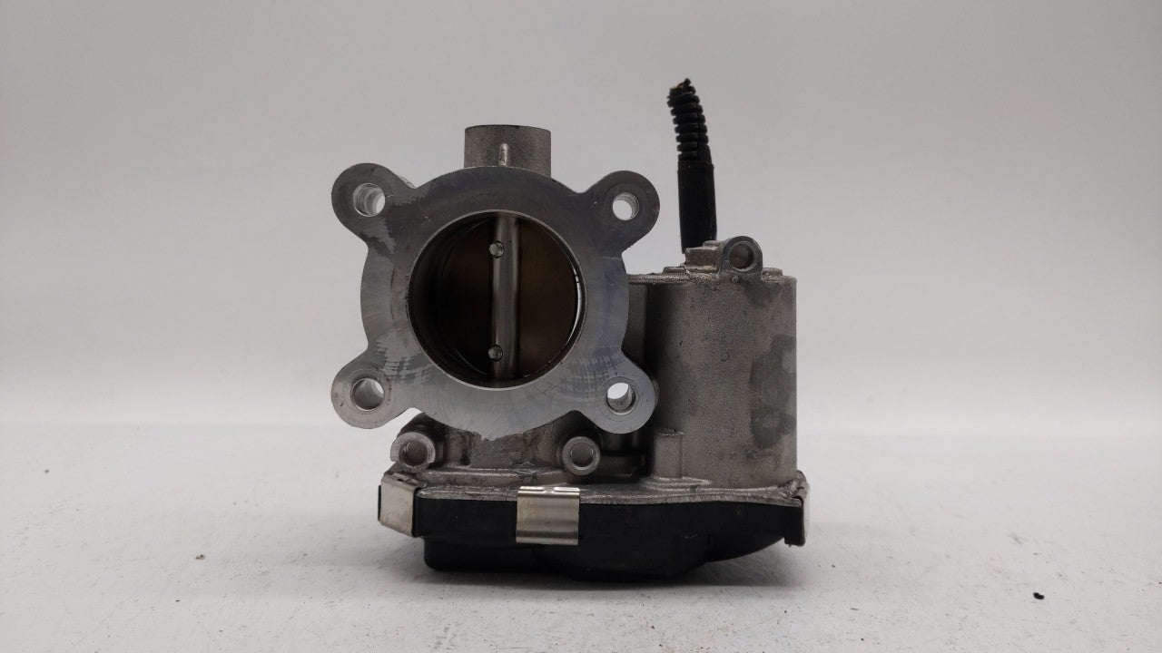 2018-2019 Chevrolet Equinox Throttle Body P/N:12659491BA 12671379AA Fits Fits 2016 2017 2018 2019 OEM Used Auto Parts - Oemu
