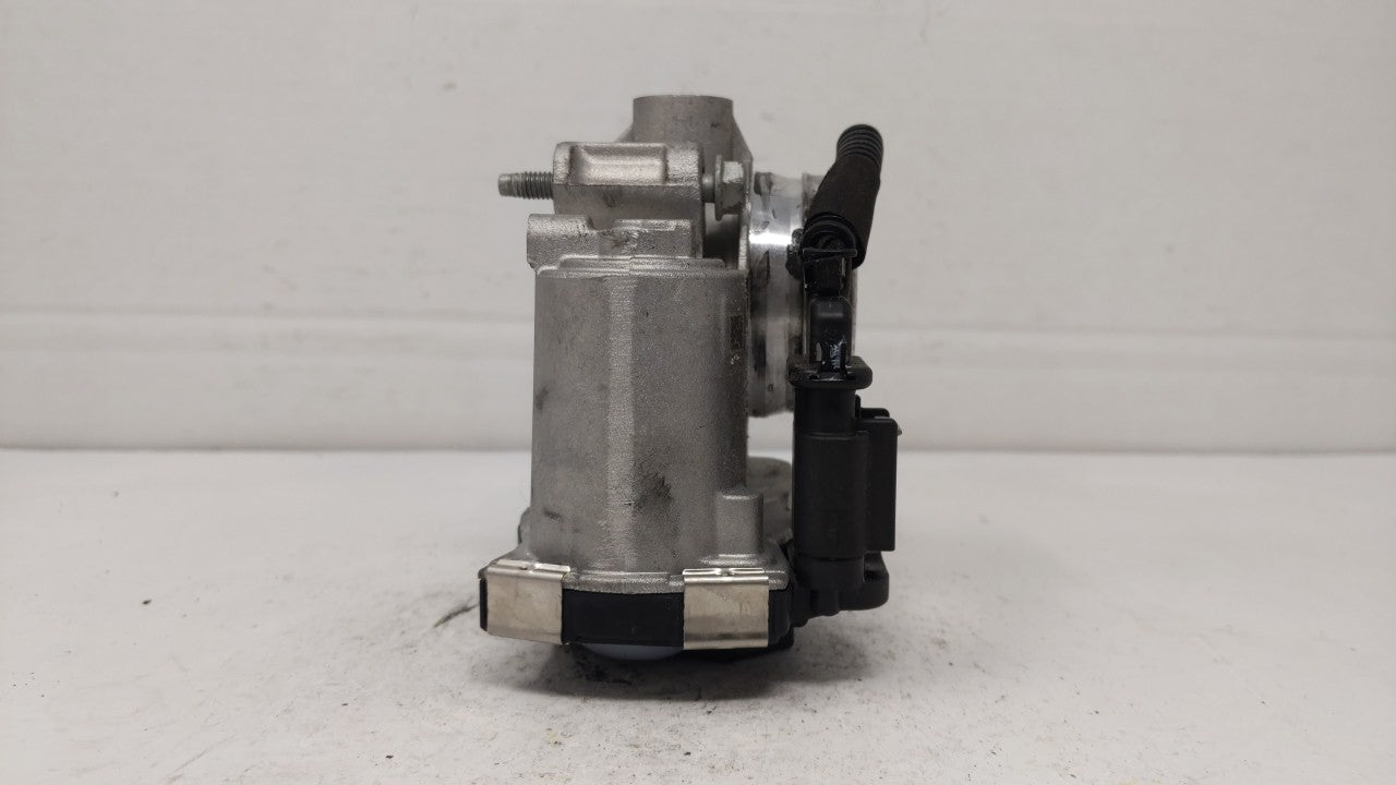 2018-2019 Chevrolet Equinox Throttle Body P/N:12659491BA 12671379AA Fits Fits 2016 2017 2018 2019 OEM Used Auto Parts - Oemu