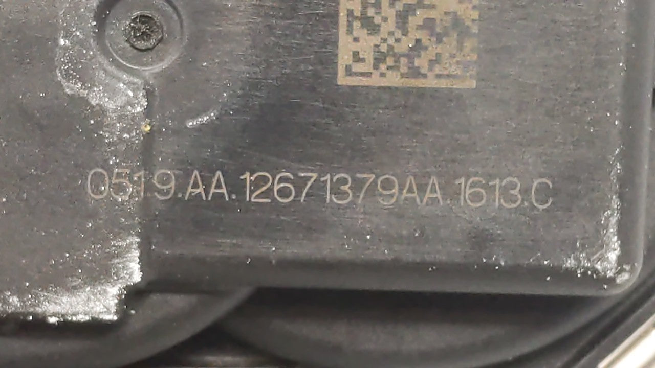 2018-2019 Chevrolet Equinox Throttle Body P/N:12659491BA 12671379AA Fits Fits 2016 2017 2018 2019 OEM Used Auto Parts - Oemu
