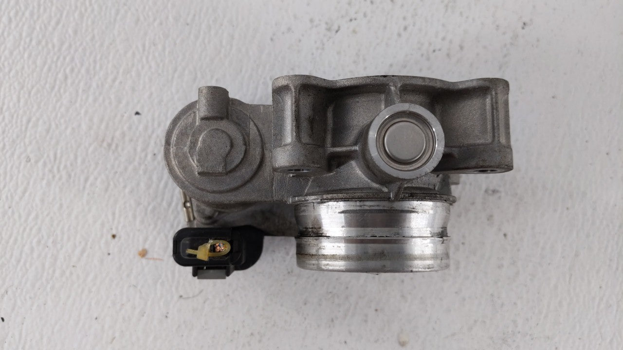 2018-2019 Chevrolet Equinox Throttle Body P/N:12659491BA 12671379AA Fits Fits 2016 2017 2018 2019 OEM Used Auto Parts - Oemu