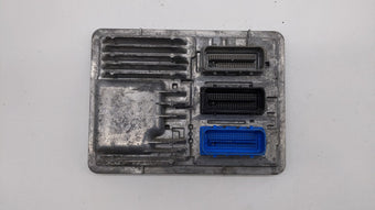 compare product 2018-2019 Chevrolet Equinox PCM Engine Control Computer ECU ECM PCU OEM P/N:12692812 12687467, 12696201 Fits Fits 2017 2018 2019 OEM Used Auto Parts