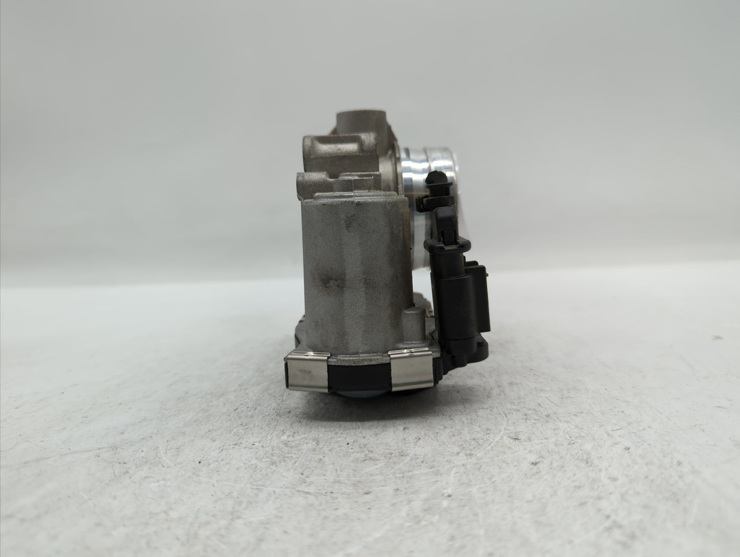 2018-2019 Chevrolet Equinox Throttle Body P/N:12659491BA 12671379AA Fits Fits 2016 2017 2018 2019 OEM Used Auto Parts - Oemu