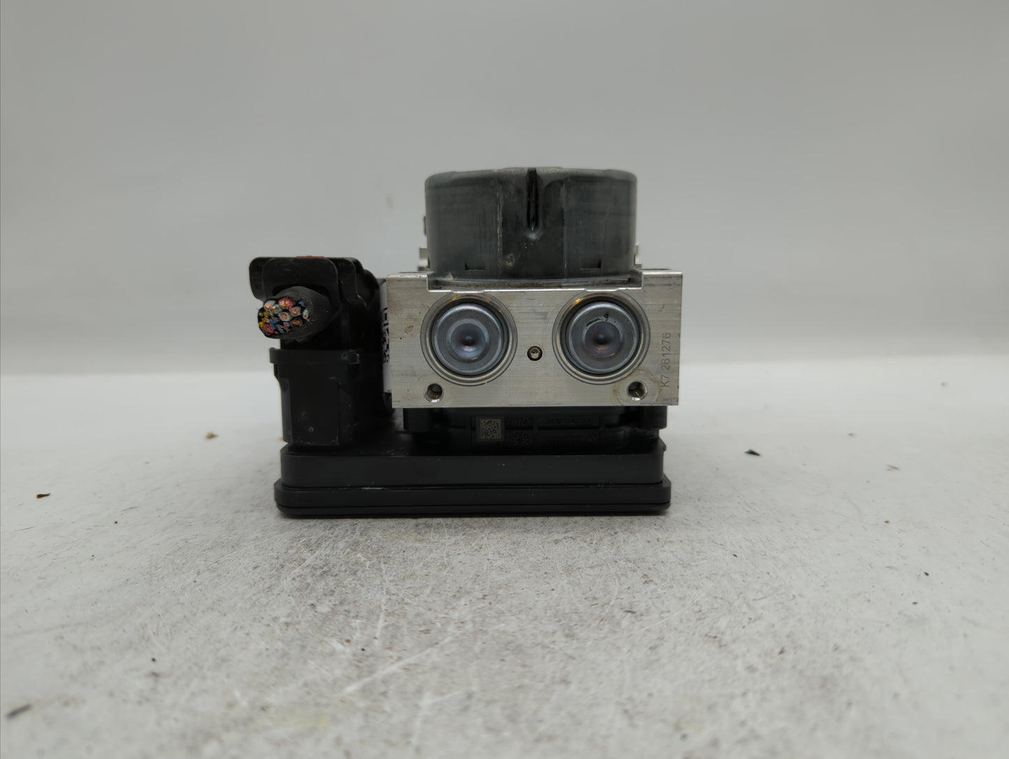 2018-2019 Chevrolet Equinox ABS Pump Control Module Replacement P/N:84560131 Fits Fits 2018 2019 OEM Used Auto Parts - Oemus